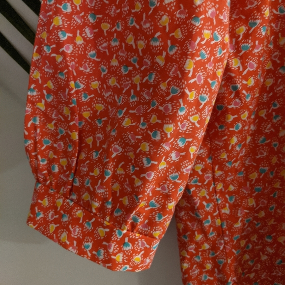 Vintage Coral Button-up - Picture 4 of 6